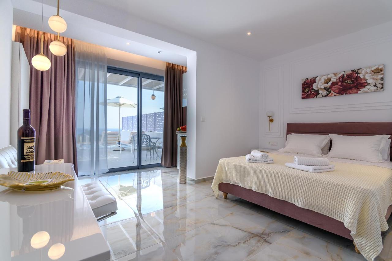 Dionisos Suites Lixouri Exteriér fotografie